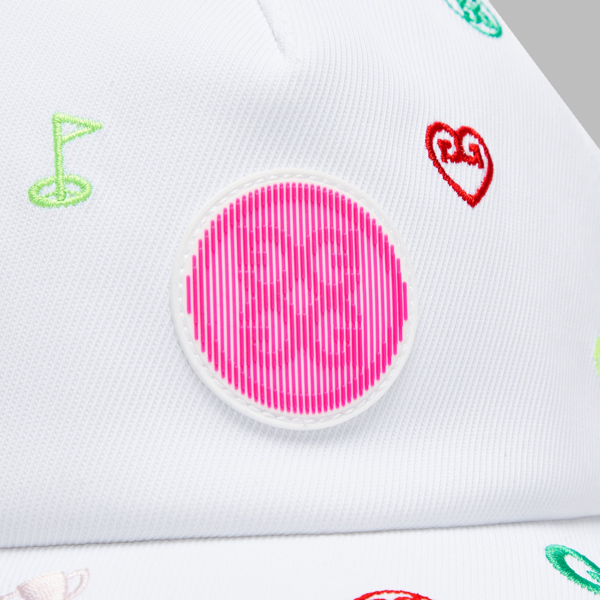 EMBROIDERED ICON STRETCH TWILL HAT SNOW