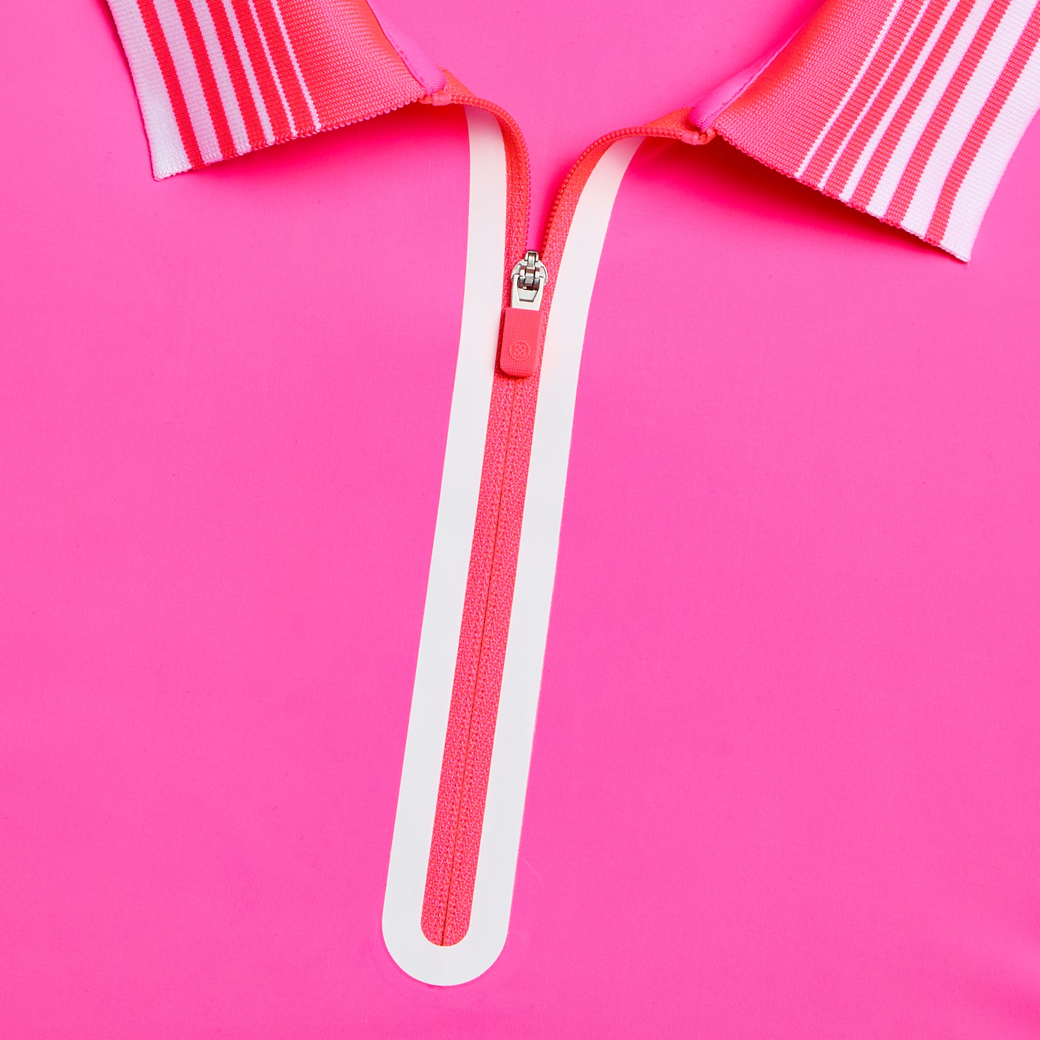 SILKY TECH NYLON QUARTER ZIP POLO KNOCKOUT PINK