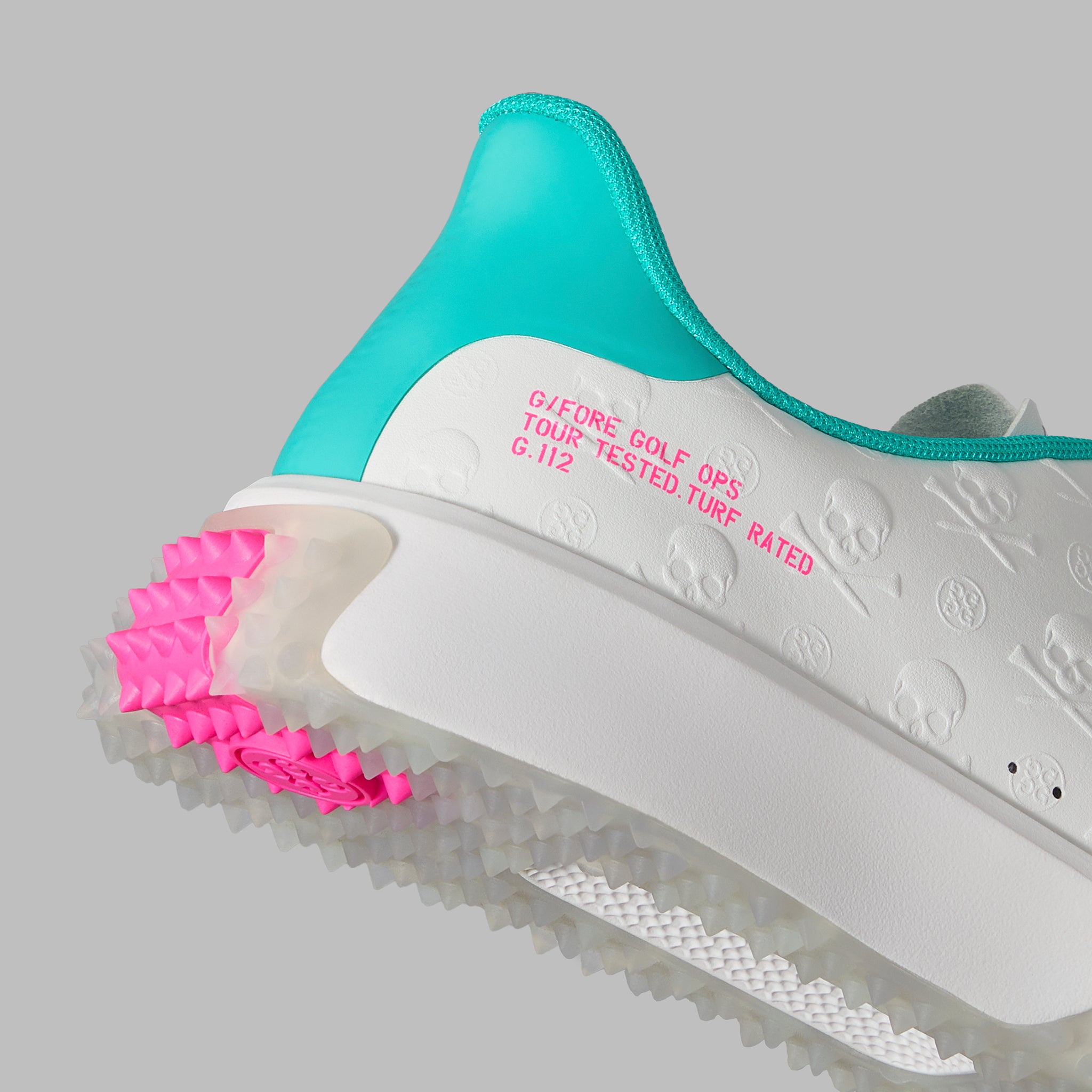 G.112 EMBOSSED P.U. LEATHER GOLF SHOE SNOW/SIREN