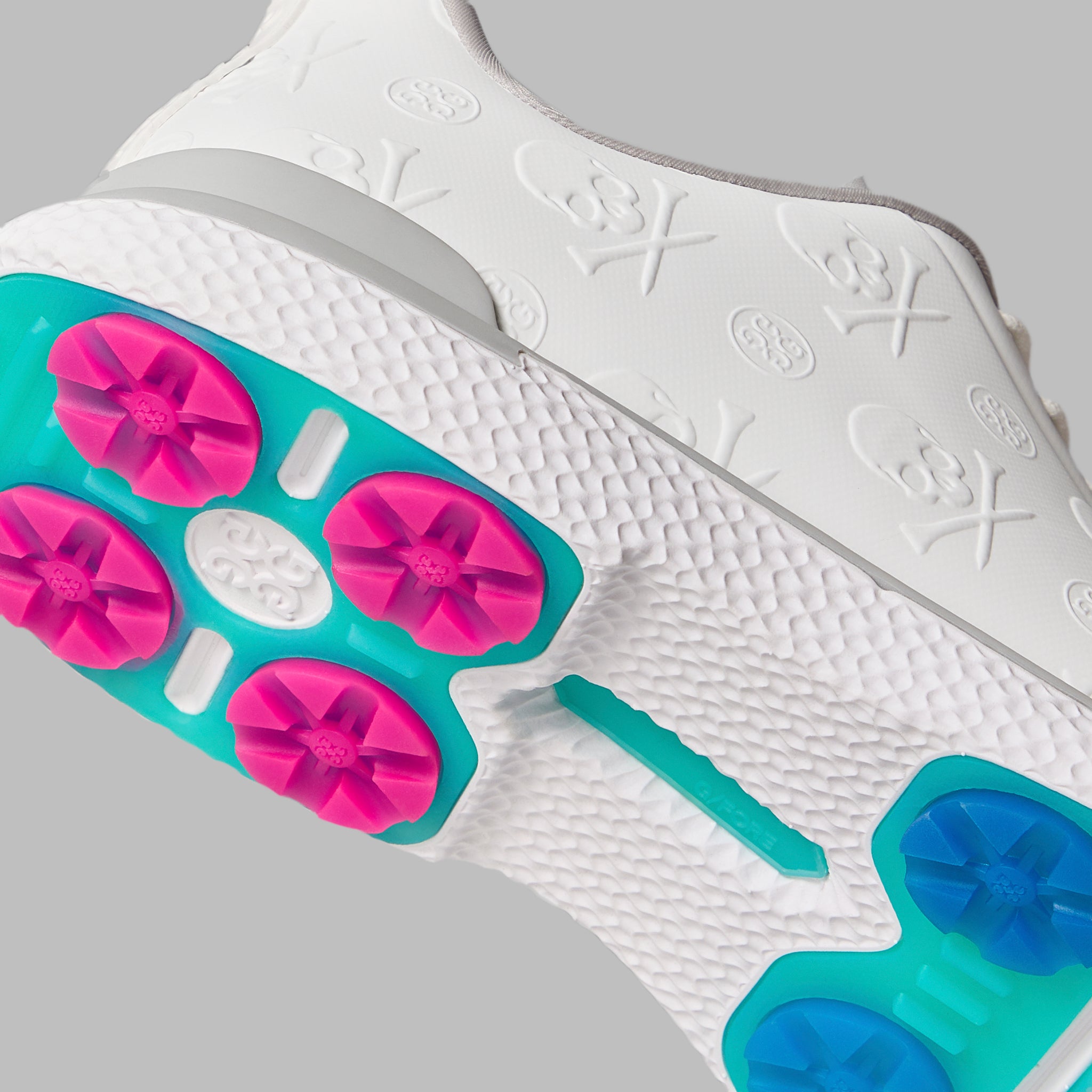 MEN'S GALLIVAN2R EMBOSSED SKULL & TEES GOLF SHOE SNOW/NIMBUS