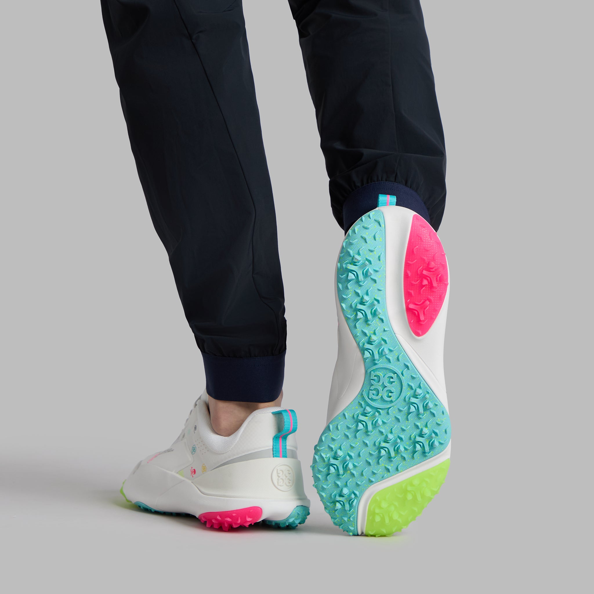 LTD RELEASE G/18 ICON GOLF SHOE