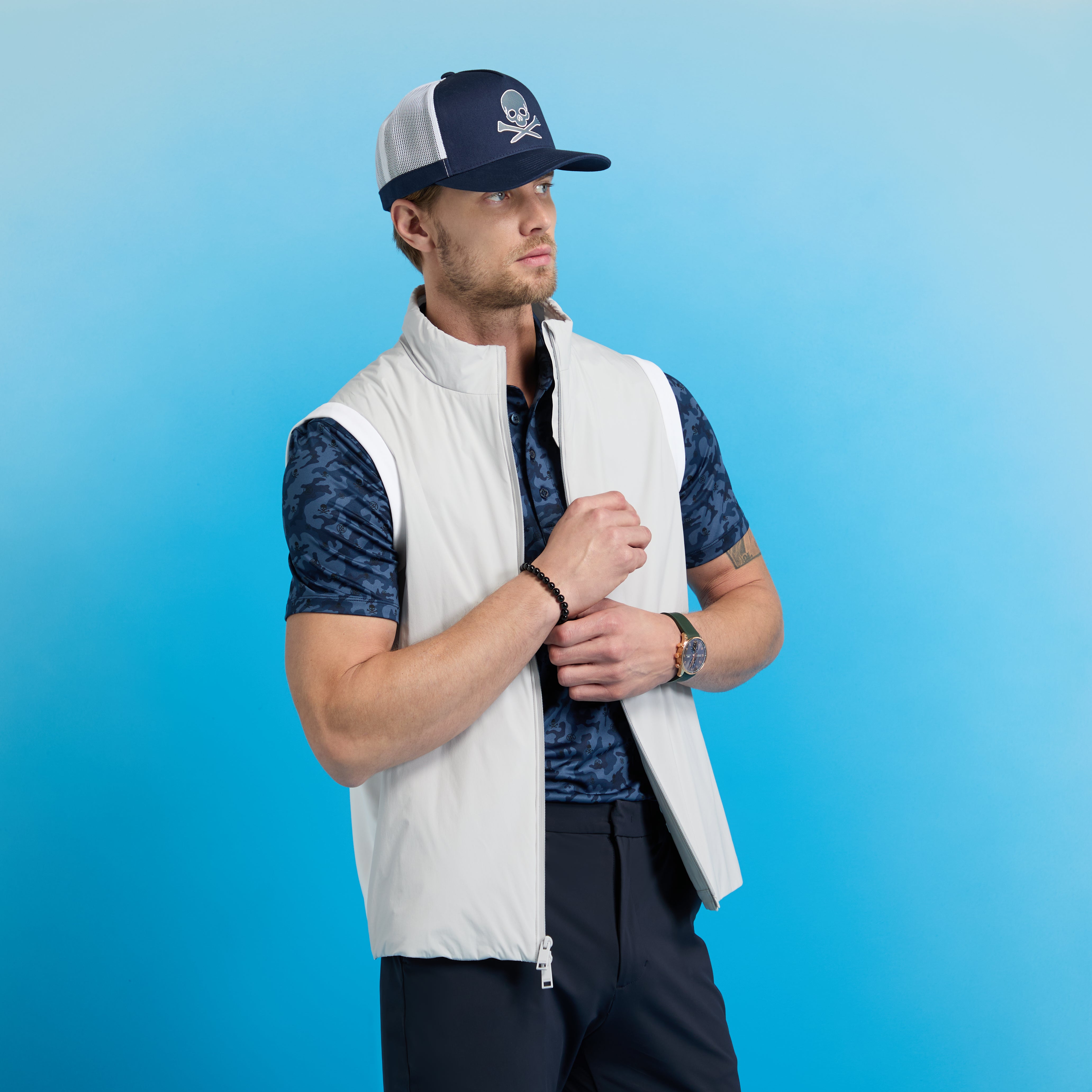 The Maverick Hybrid Stretch Vest NIMBUS