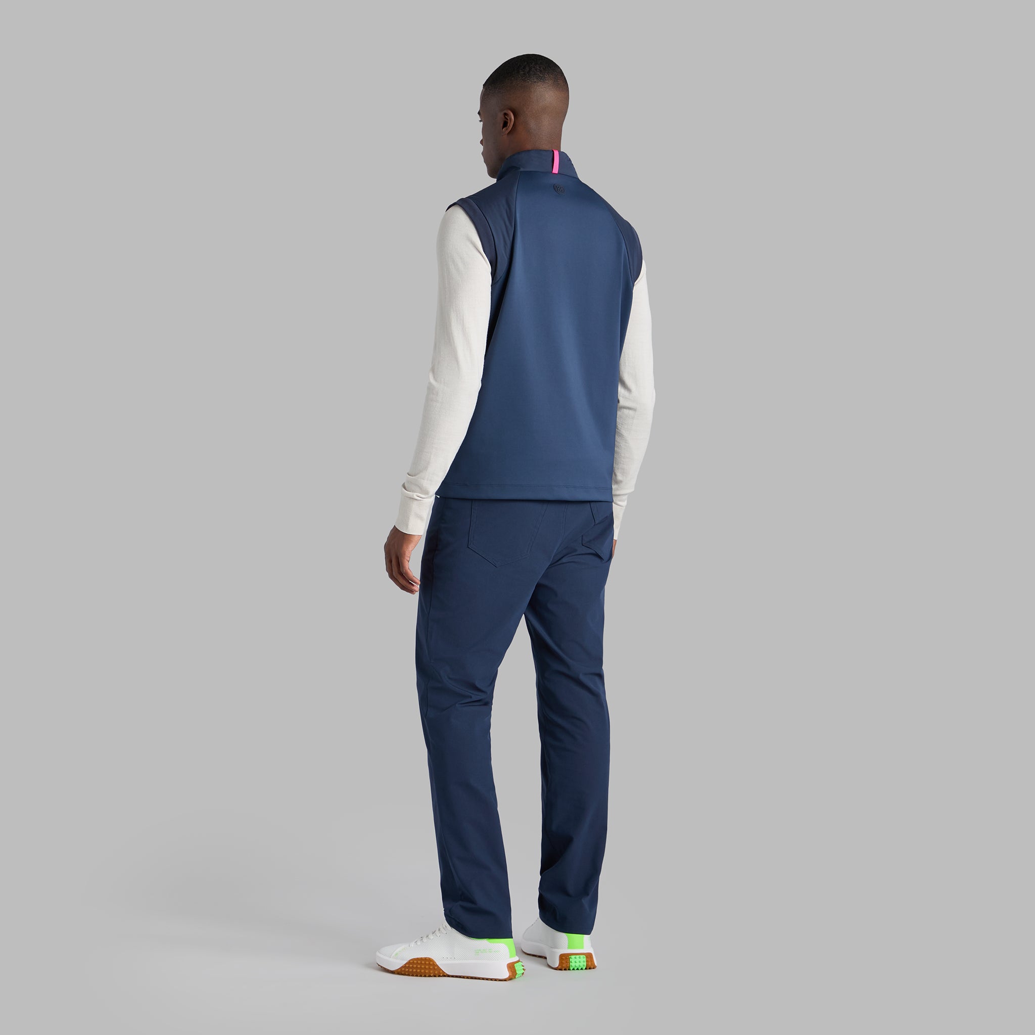 The Maverick Hybrid Stretch Vest NAVY