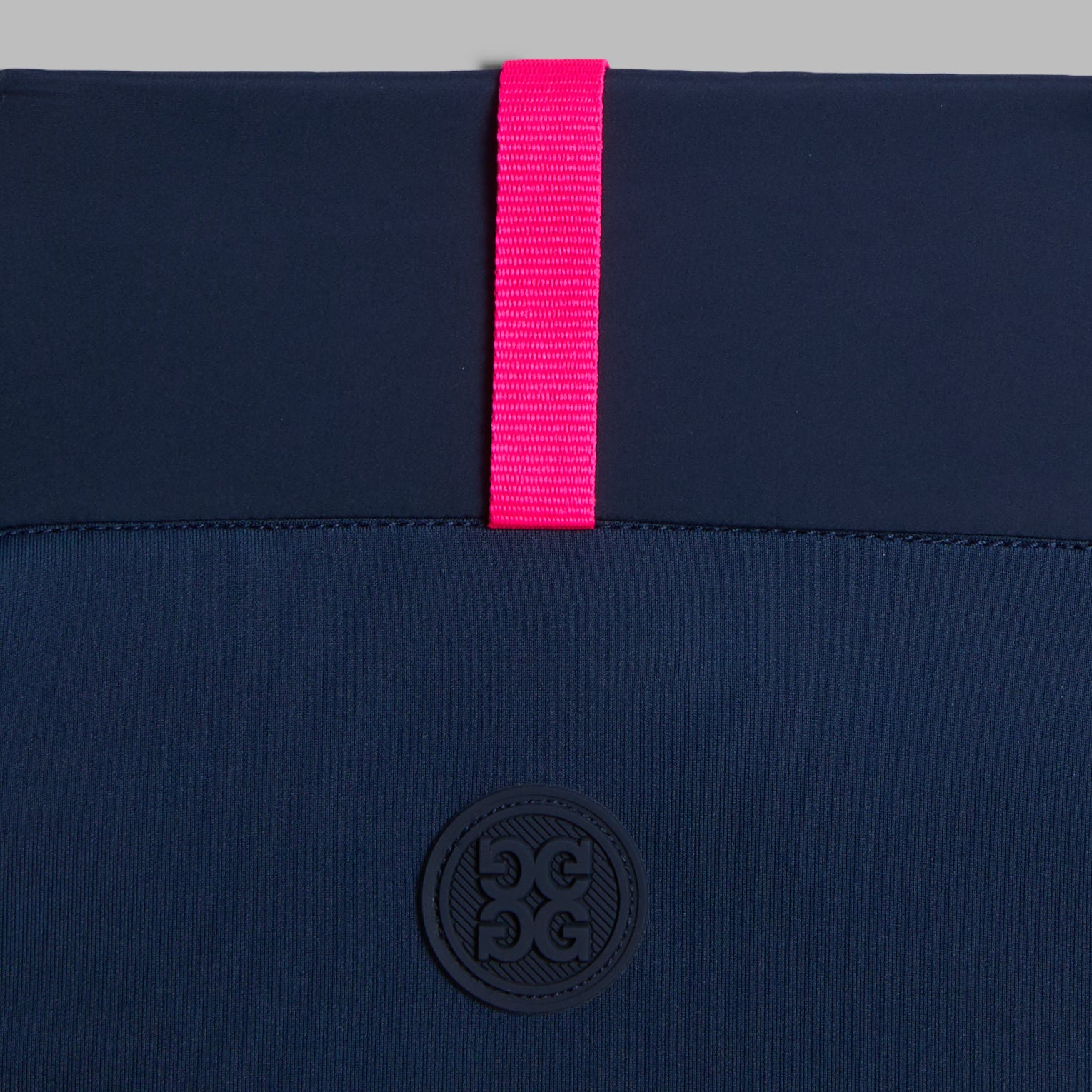 The Maverick Hybrid Stretch Vest NAVY