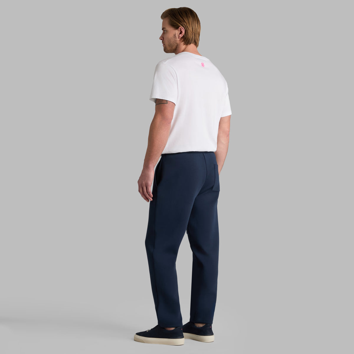 Crucial Cotton Tee Snow