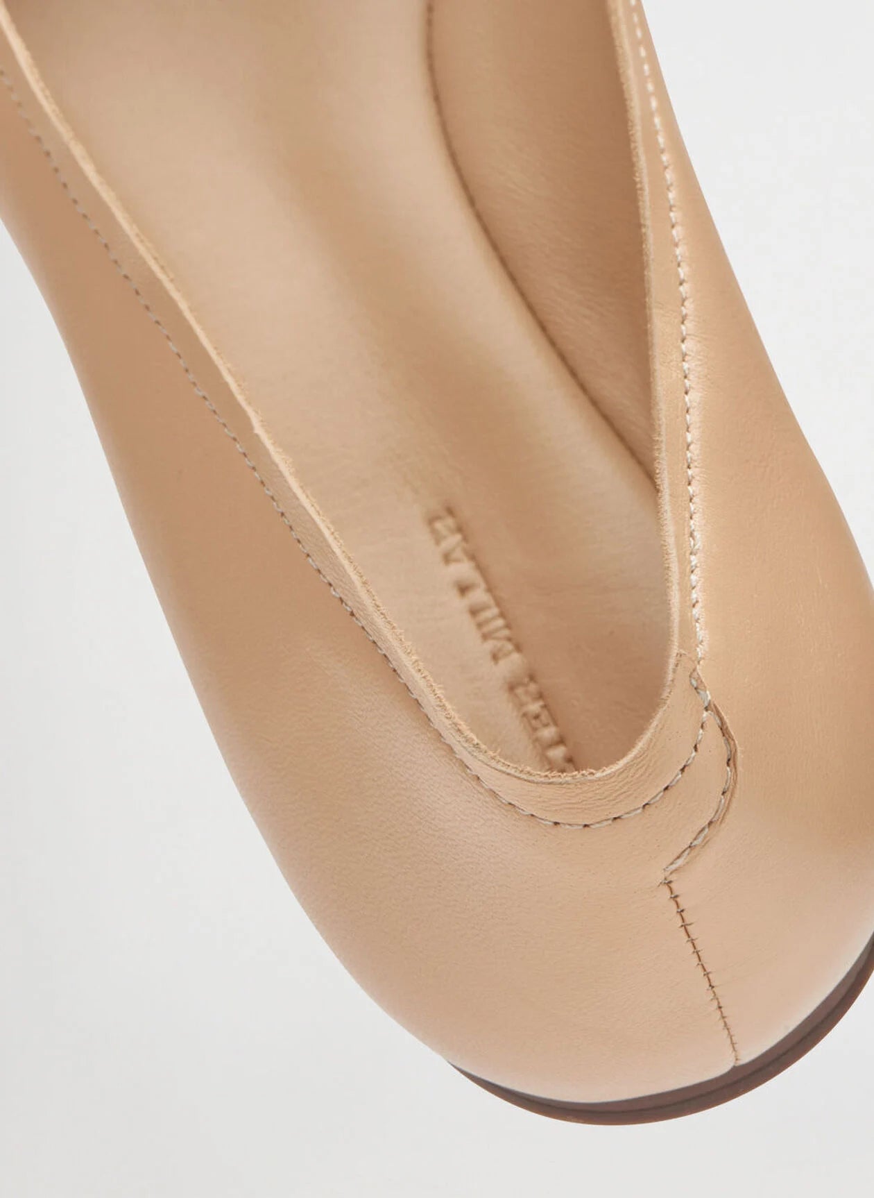 Promenade Ballet Flat Sandshell
