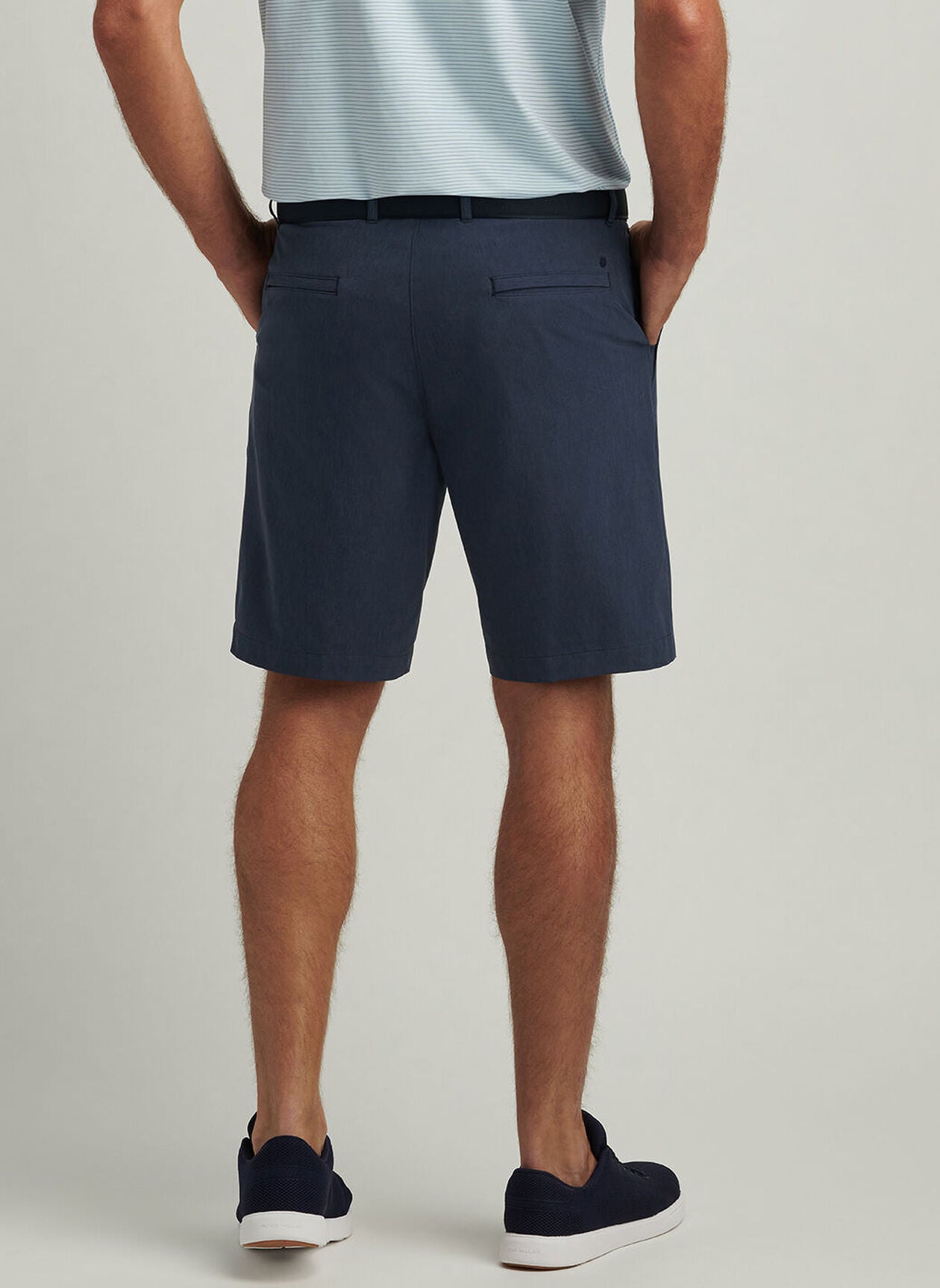 SHACKLEFORD PERFORMANCE HYBRID SHORT NAVY