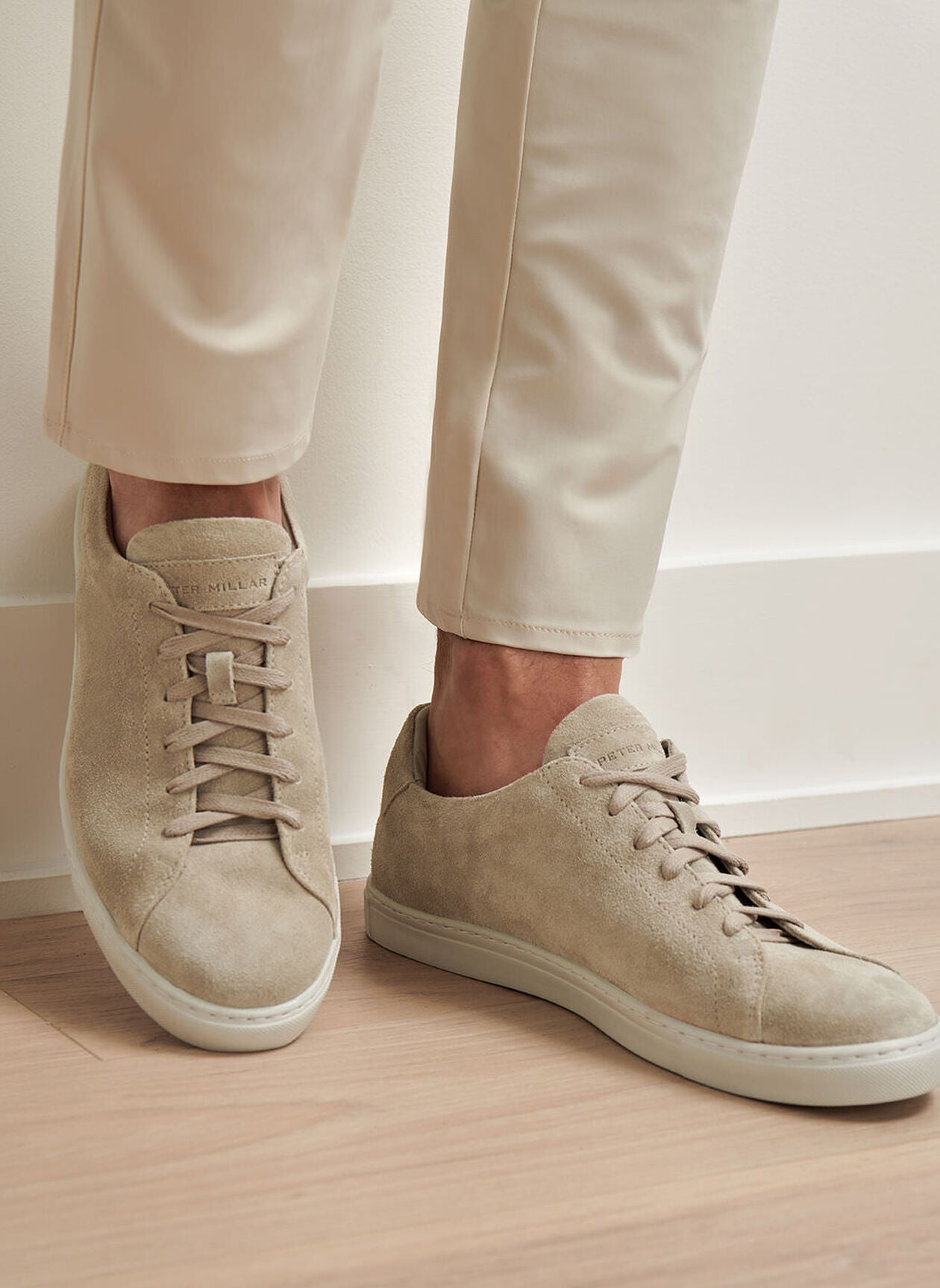 Vantage Lite Suede Sneaker Beige