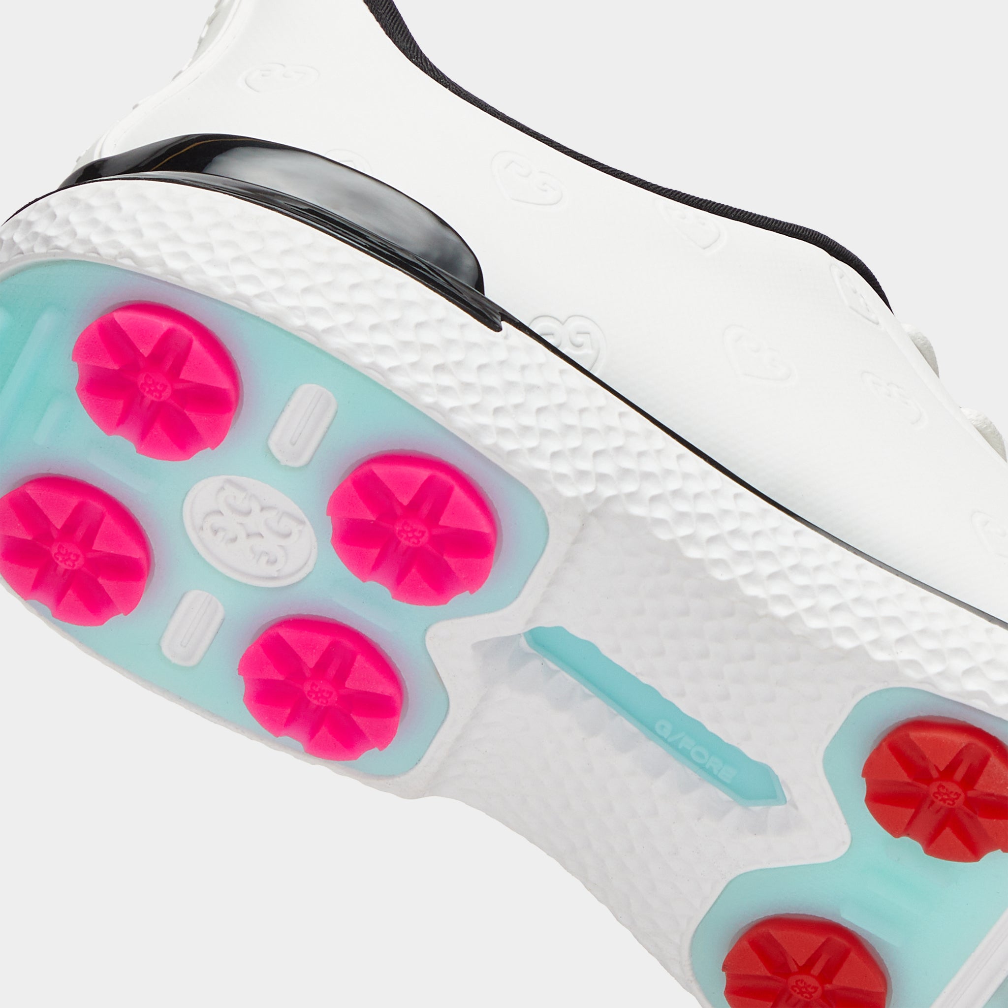WOMEN'S GALLIVAN2R DEBOSSED HEART G'S KILTIE GOLF SHOE SNOW/ONYX