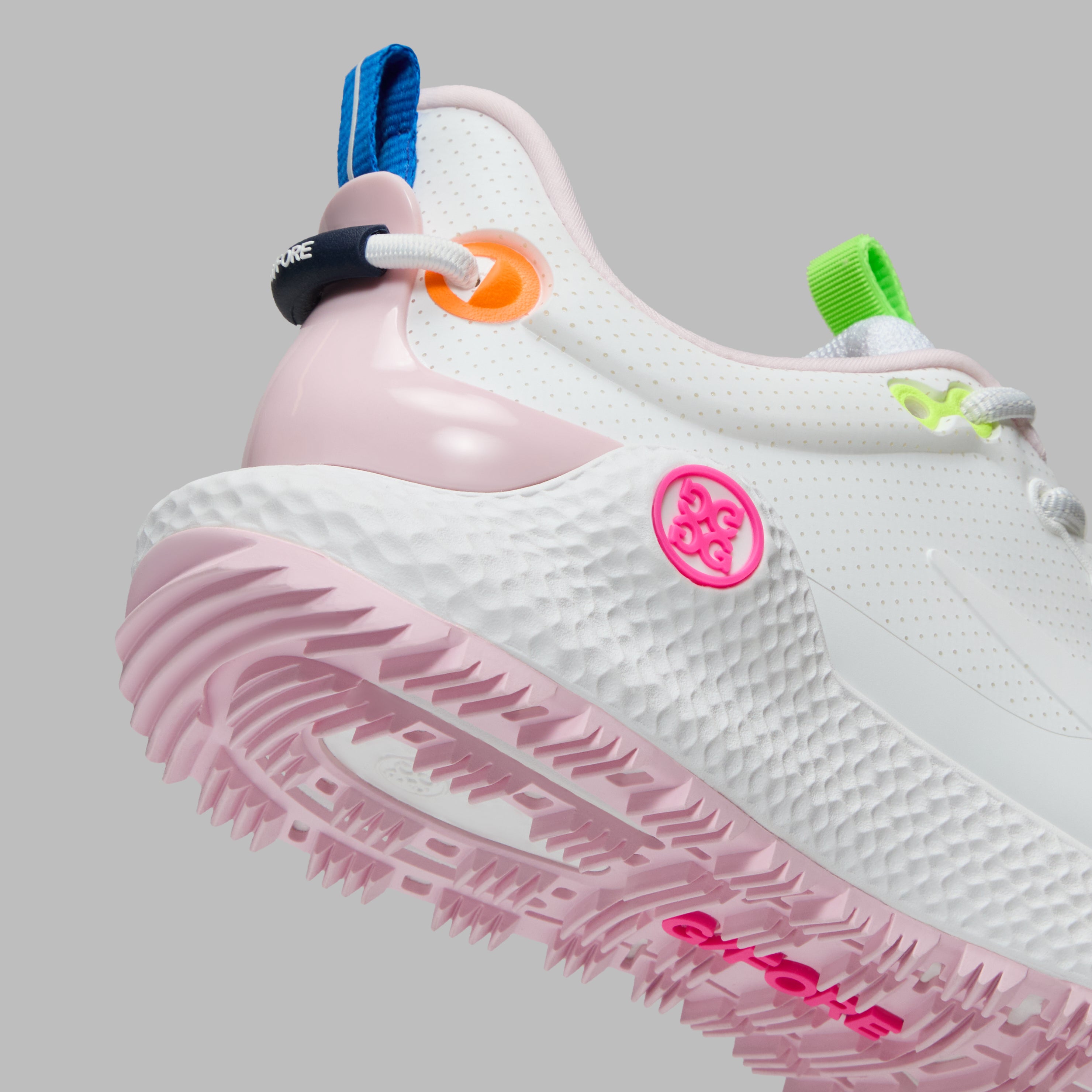 WOMEN'S MG4+ O2 PERFORATED GOLF SHOE SNOW/MULTI