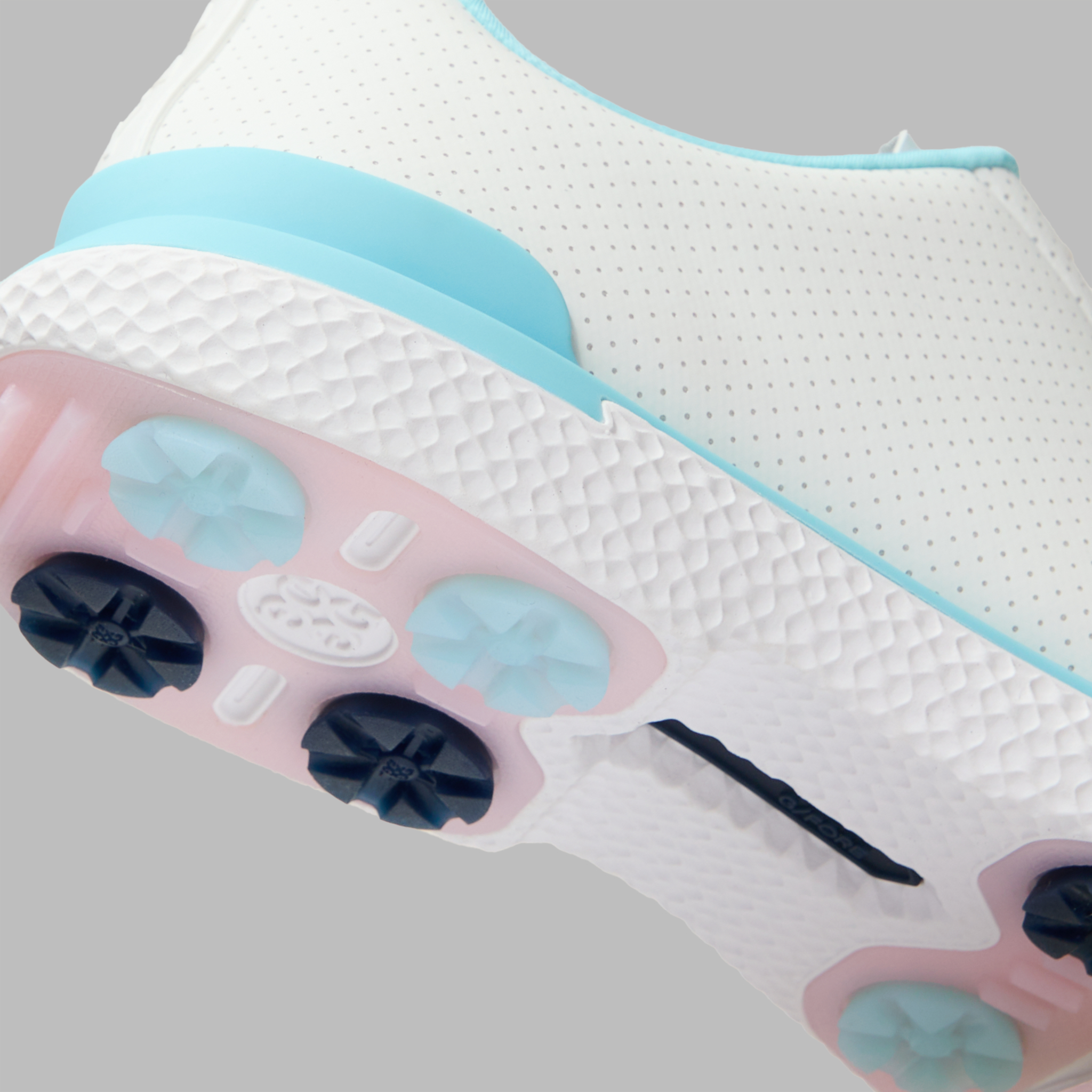 WOMEN'S GALLIVAN2R PERFORATED KILTIE GOLF SHOE SNOW/CENOTE