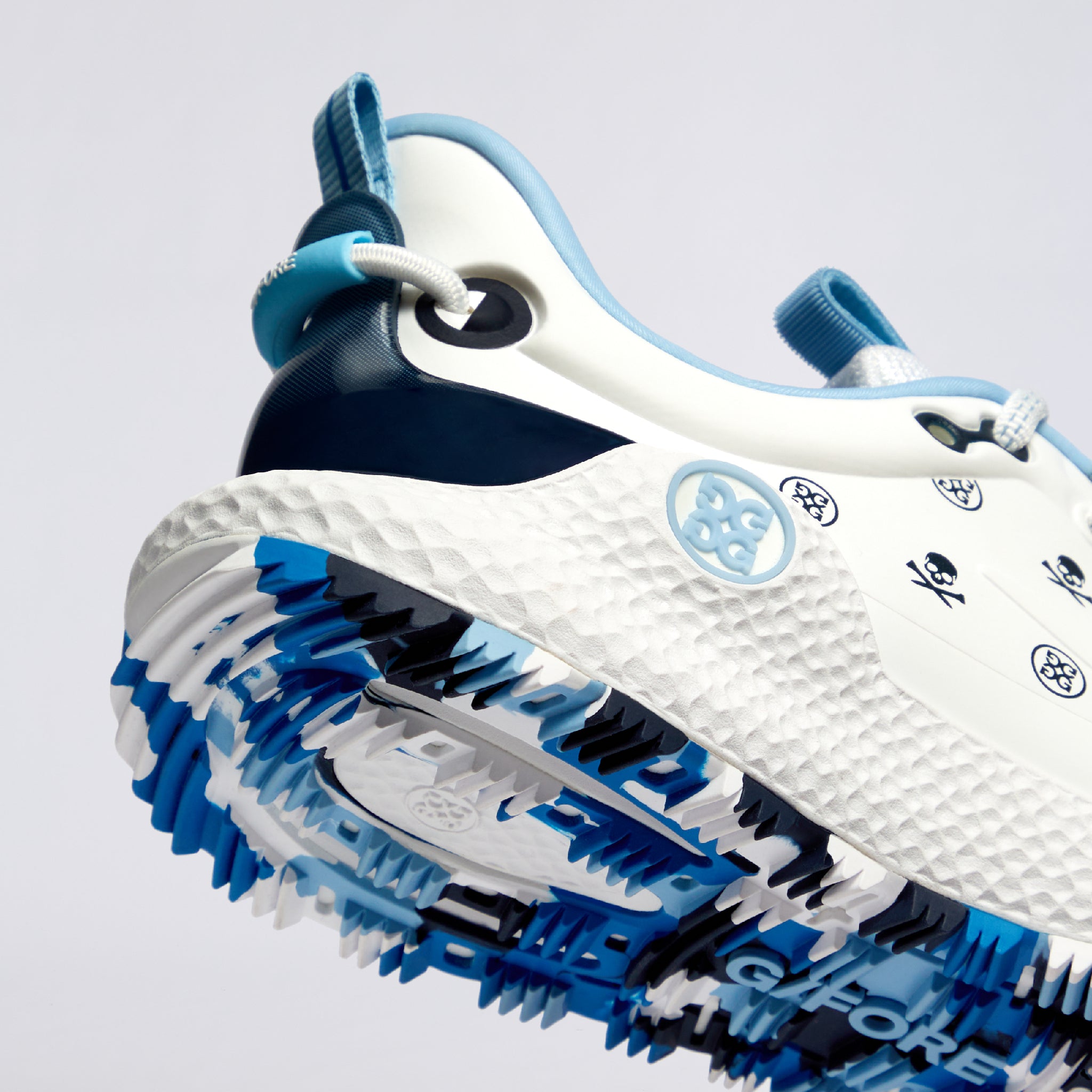 WOMEN'S MG4+ O2 GRADIENT SKULL & TEES GOLF SHOE SNOW/MULTI