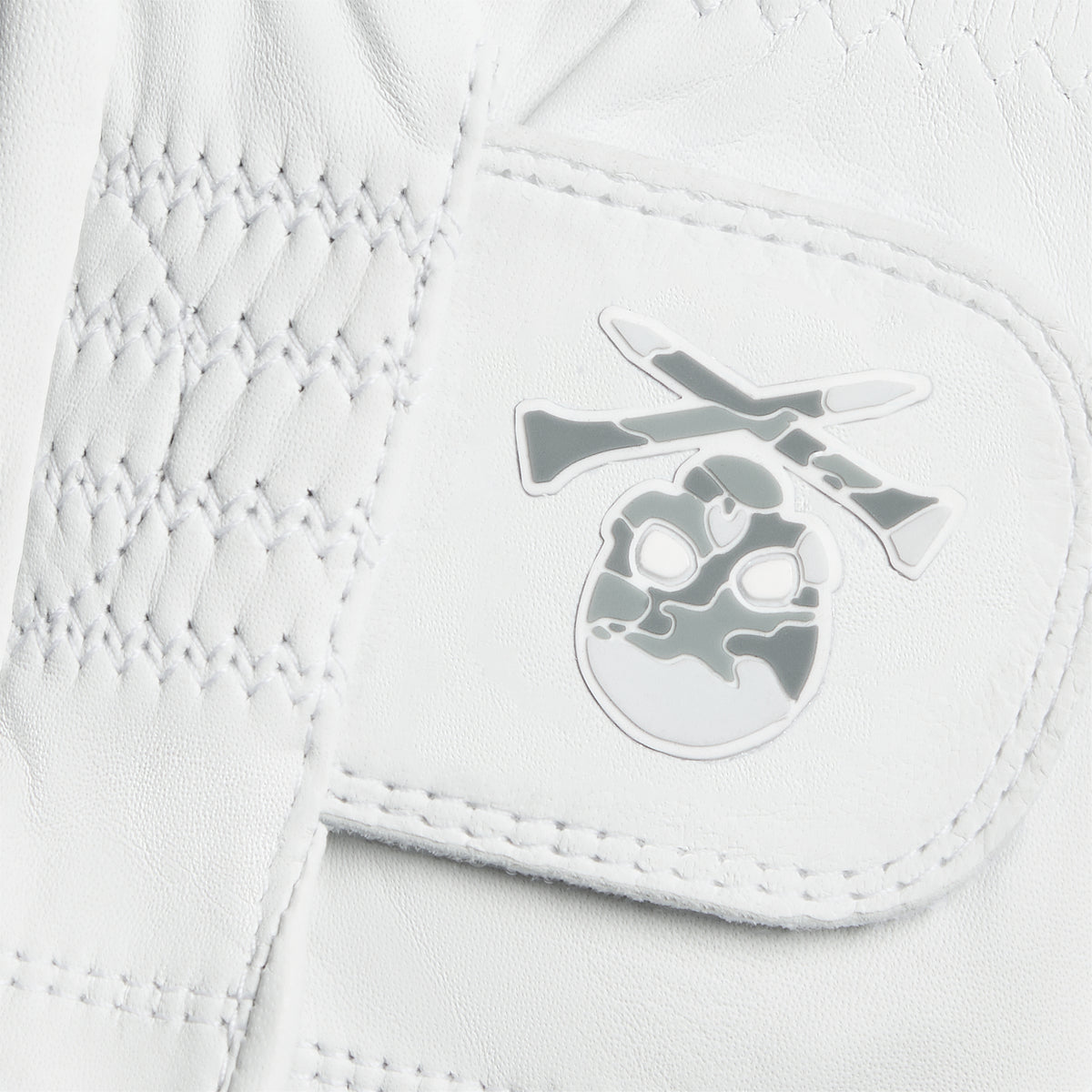 Men's Signature Skull & Tees Golf Glove Snow
