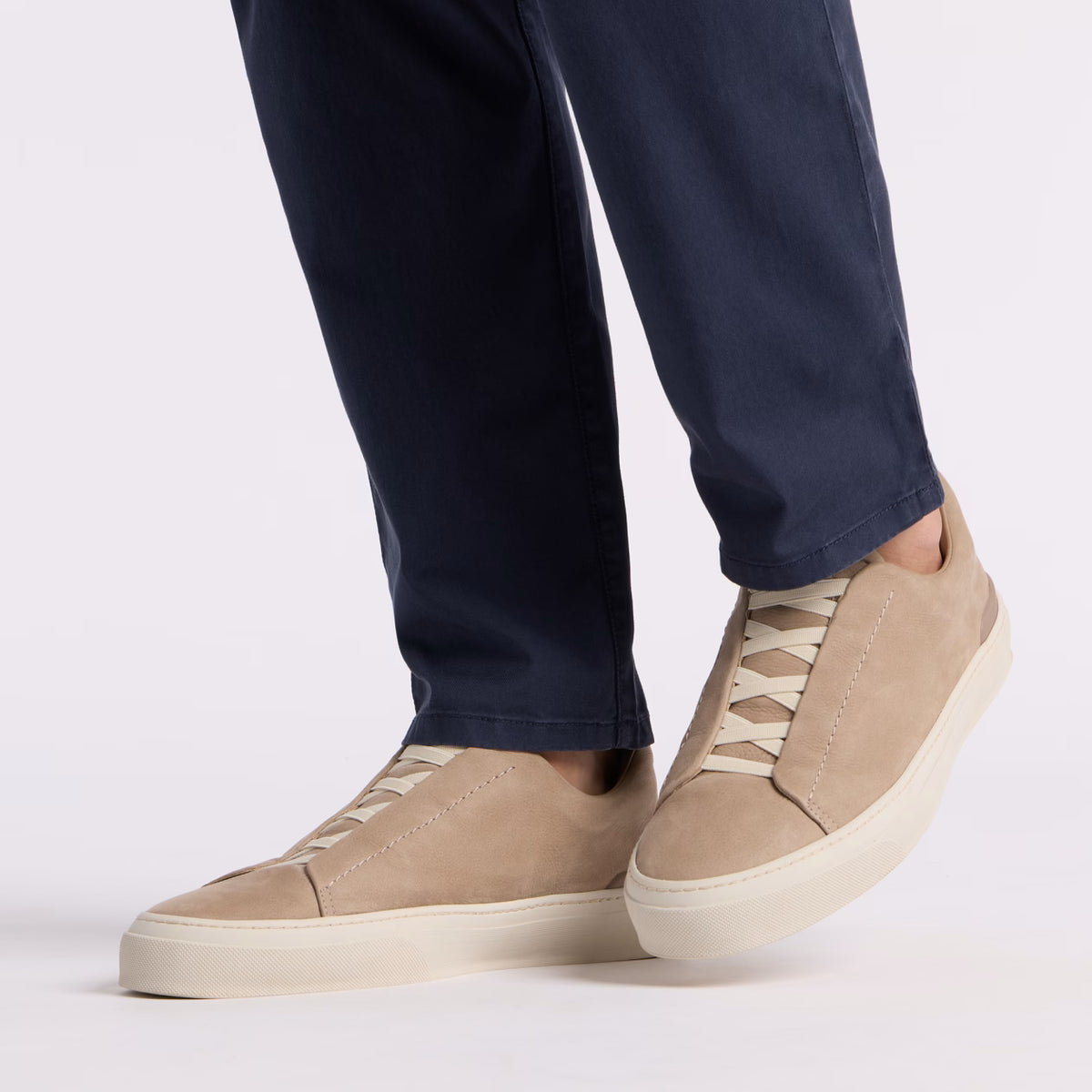 Men's Endeavour Slip On Leather Sneaker Pumice