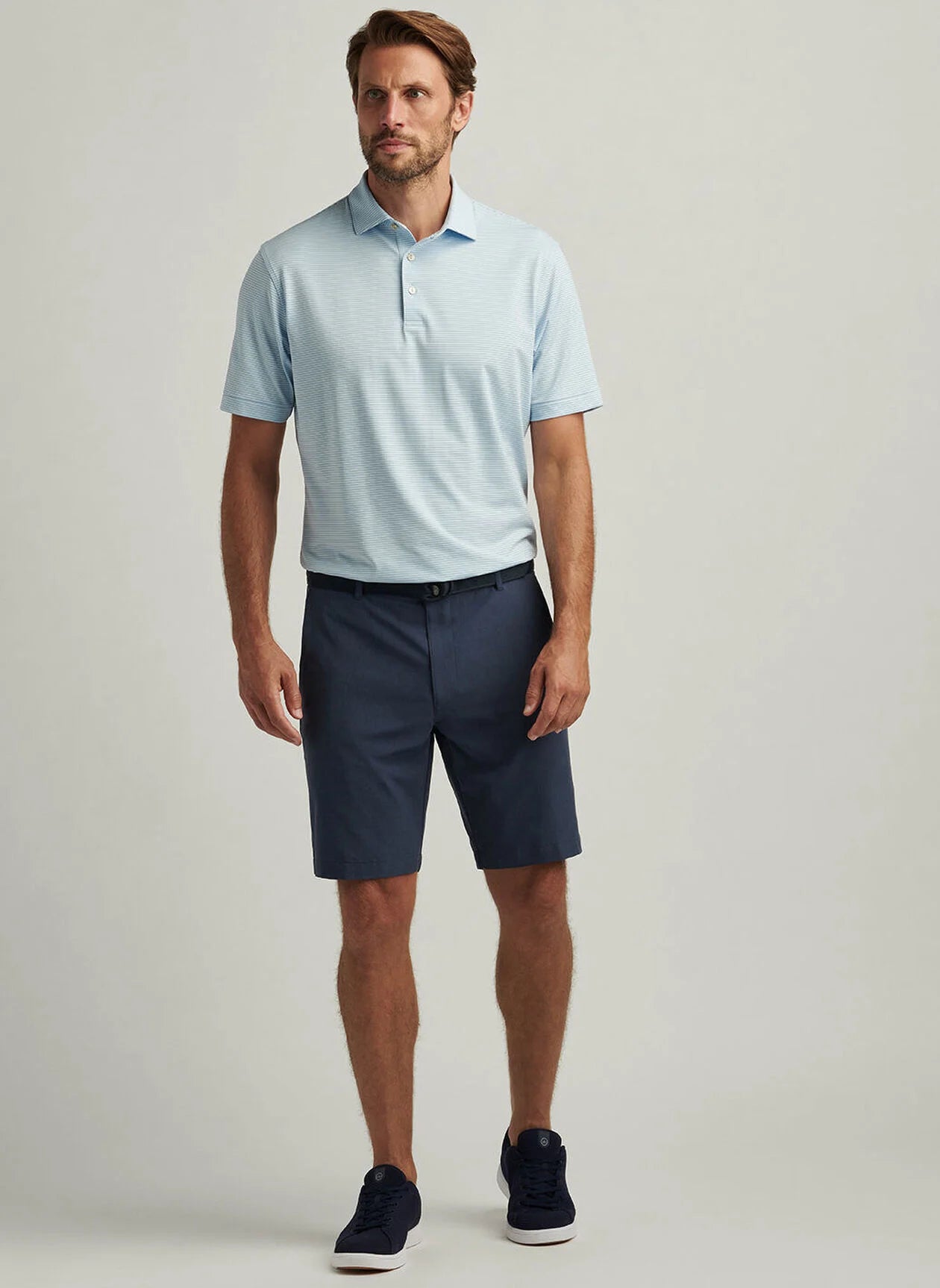 SHACKLEFORD PERFORMANCE HYBRID SHORT NAVY
