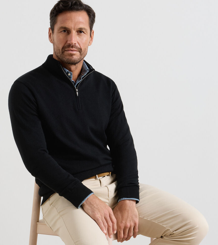 Autumn Crest Quarter Zip Black