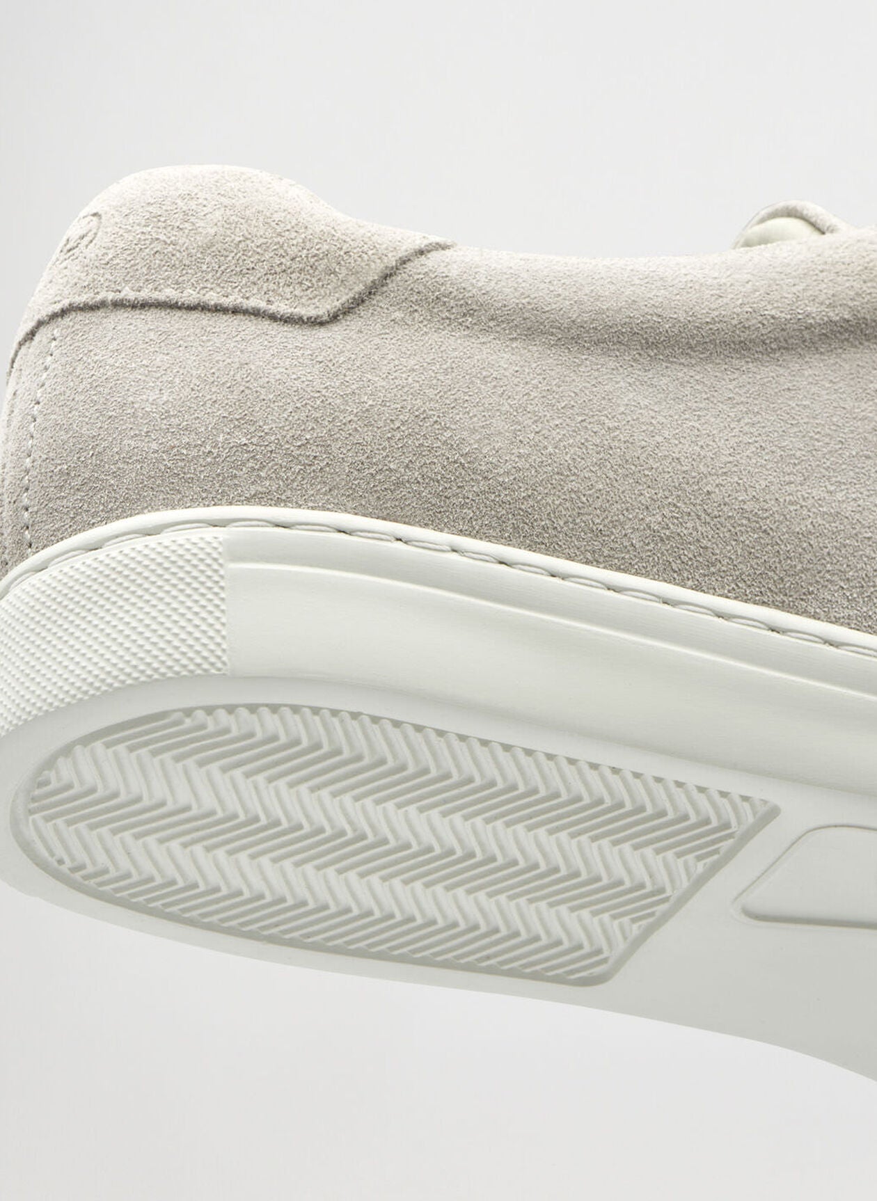 Vantage Lite Suede Sneaker Pearl Grey